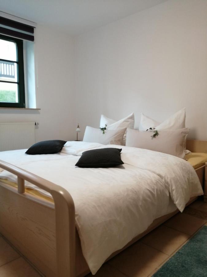 Ferienwohnung Ulbrich ノイシュタット・イン・ザクセン エクステリア 写真